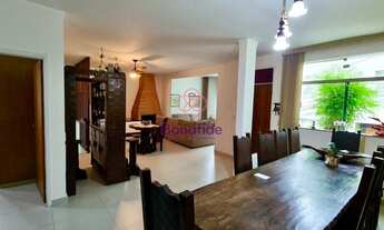 Imagem: CASA A VENDA, NO BAIRRO CENTRO, NA CIDADE