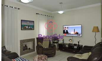 Imagem 3: CASA PARA VENDA LOCALIZADA NO CONDOMÍNIO VILLAGIO DA SERRA, NO BAIRRO JARDIM DAS SAMAMBAIA