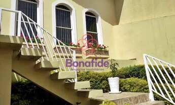 Imagem: CASA À VENDA, LOCALIZADA NO JARDIM PAULISTA