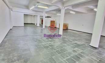 Imagem 4: CASA COM SALÃO COMERCIAL PARA VENDA, LOCALIZADO NO CENTRO, NA CIDADE DE JUNDIAÍ