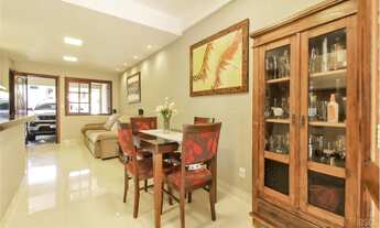 Imagem 4: CASA RESIDENCIAL em Porto Alegre - RS, Hípica