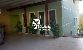 Imagem 3: VENDA E LOCAÇÃO DE SOBRADO NO JORDANÓPOLIS, EM ARUJÁ/SP, 347m² com 3 quartos, área gourmet