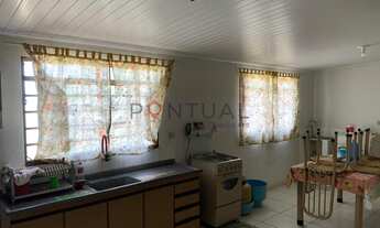 Imagem 5: Casa à Venda em Marília praticamente. no centro. Agende uma visita!