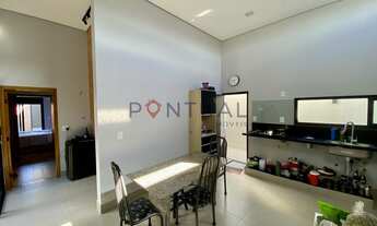 Imagem 6: Casa de 3 Quartos 1 Suíteno bairro Sérgio Roim Marília - Venda R$ 570.000 - Visite e co