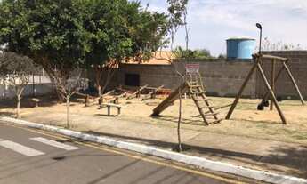 Imagem 3: Casa à Venda em Marília no Condomínio Residencial Girassóis