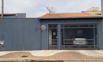 Imagem: Imperdível residência à venda em Marília-SP