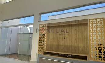 Imagem 2: Condomínio de luxo: Casa de 3 quartos e 3 suítes no Jardim Colibri, Marília-SP com 2 vagas