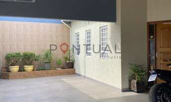 Imagem 2: Imperdível residência à venda em Marília-SP, Jardim Altos da Cidade: 3 quartos, 3 suítes