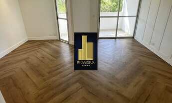 Imagem 2: Imperdível oportunidade: Apartamento de 2 quartos com suíte e 2 vagas no Morumbi, SP!