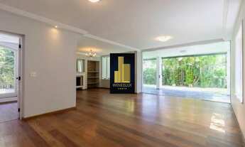 Imagem: Imperdível Casa em Condomínio à Venda