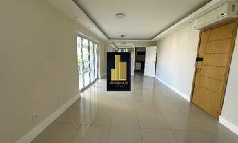 Imagem 7: OPORTUNIDADE - Imperdível: Apartamento com hall privativo, varanda gourmet, 3 suítes, lava