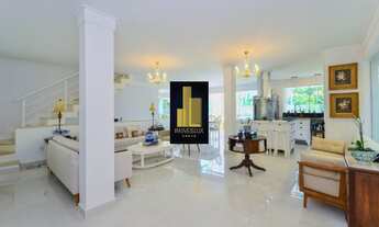 Imagem 2: Imperdível! Casa à venda em São Paulo-SP, no Campo Belo, com 4 quartos, 4 suítes, 4 salas