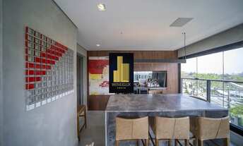 Imagem 3: Venda de Apartamento de Luxo em São Paulo - Jardim Guedala: 3 Quartos, 3 Suítes, 2 Salas