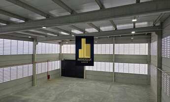 Imagem 7: Galpão Comercial de Alto Padrão para Locação em Cotia-SP - Sítio Boa Vista: 2 Salas, 5 Ban