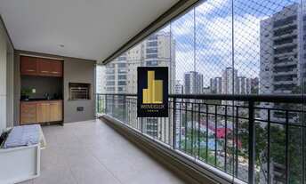 Imagem: Impecável apartamento com varanda gourmet