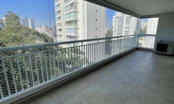 Imagem 5: Apartamento de Luxo à Venda na Vila Andrade, São Paulo-SP: 3 Quartos, 3 Suítes, 3 Salas, 5