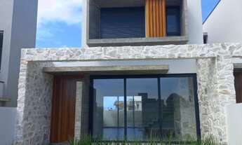 Imagem: Residência alto padrão, nova, pronta para