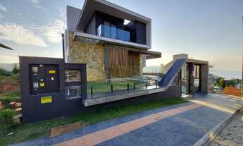 Imagem 5: Residência nova alto padrão, com vista par o mar, piscina e hidromassagem, no bairro Jardi