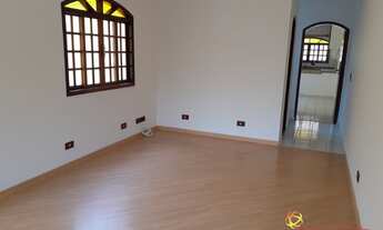 Imagem 2: Sobrados a venda com três dormitórios, suíte e churrasqueira