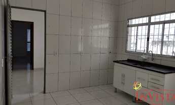 Imagem: 2 dormitórios, 1 suítes, 2 banheiro, 1