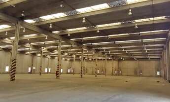 Imagem 2: Galpão para locação com 18.000 mt2 ideal para logística