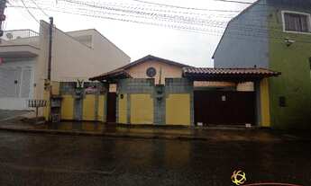 Imagem: 3 dormitórios, 1 suítes, 1 banheiros