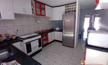 Imagem 6: 3 dormitórios, 7 vagas na garagem, 135M² de Área Construída