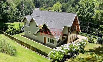 Imagem: Casa a venda em Campos do Jordão