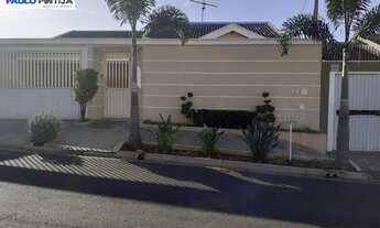 Imagem 3: Casa térrea com 3 suítes no jardim esplanada