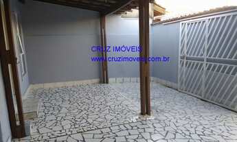 Imagem 3: Casa terrea com edícula, vendo, 2 dorm + 3 comodos, garagem coberta, jardim montreal, soro