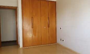 Imagem 5: Oportunidade única! Apartamento à venda com 3 quartos, 1 suíte e 145m² no Centro de São Jo