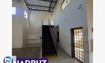 Imagem 1: Salão Comercial para Locação na Vila Flora - São José do Rio Preto-SP: 1 Sala, 2 Banheiros