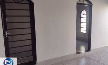 Imagem 5: Excelente oportunidade de locação: Casa de 3 quartos com suíte e vaga de garagem no Jardim