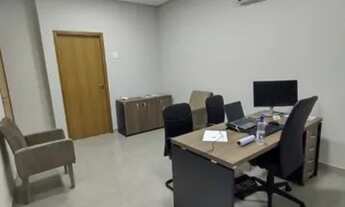 Imagem 1: Excelente Salão Comercial: Venda em São José do Rio Preto-SP, Parque Celeste - 7 salas, 4