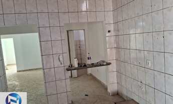 Imagem 7: Imperdível Casa à Venda em São José do Rio Preto-SP, Macedo Teles I: 3 quartos, 1 suíte, 2