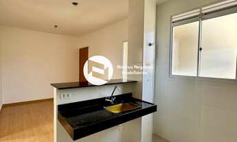 Imagem 2: Apartamento 2 quartos com garagem em condomínio, bairro cidade jardim, com elevador, Rio P