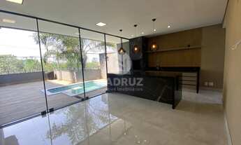 Imagem: Imperdível Casa em Condomínio à Venda