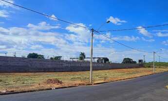 Imagem 2: Terreno à venda em Bady Bassit-SP, Jardim Monte Carlos: oportunidade única para investir!