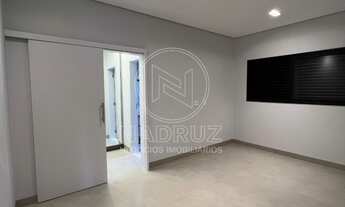 Imagem 6: Imperdível! Casa de luxo com 4 quartos e 4 suítes no Loteamento Recanto do Lago, São José