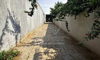 Imagem 2: Casa Comercial para Locação na Vila Santa Cruz, São José do Rio Preto-SP: 2 Salas, 1 Banhe