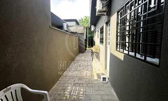 Imagem 3: Casa Comercial para Locação na Vila Santa Cruz, São José do Rio Preto-SP: 2 Salas, 1 Banhe