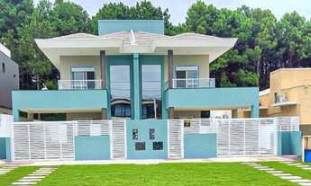 Imagem: CASA À VENDA NA PRAIA DOS INGLESES!