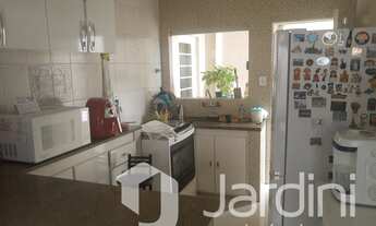 Imagem 4: Casa com ótima localização no bairro São Jose em Franca