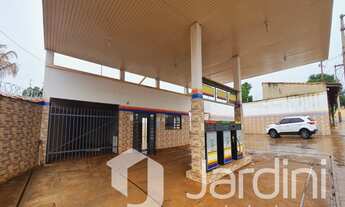 Imagem 4: Casa residencial com posto de combustível a venda no Centro de São José da Bela Vista