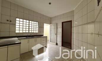 Imagem 2: Casa residencial a venda no Parque Castelo, Franca SP