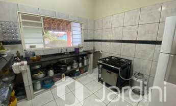 Imagem 5: Rancho a venda no Itambé, Ibiraci MG