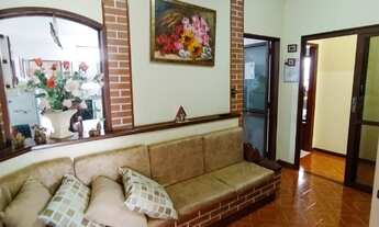 Imagem 2: Vende-se bela residência na Avenida Alagoas