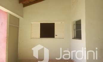 Imagem 6: Casa Residencial com Cômodo Comercial no Miramontes em Franca