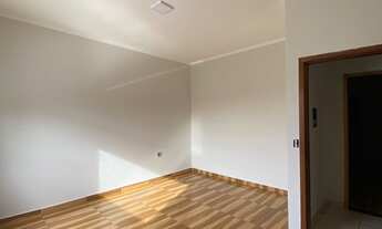 Imagem 3: Casa a Venda no Prolongamento do Jardim Florida