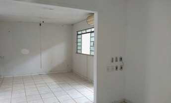 Imagem 4: Vende-se Ponto Comercial no Centro. Rua Couto Magalhães